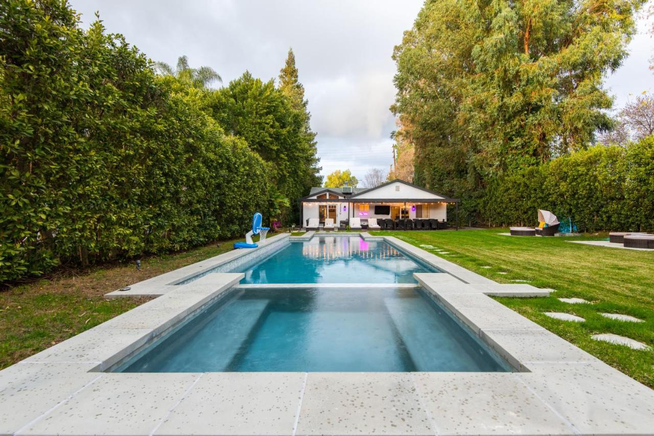 Woodland Hills Paradise Style Ferienhaus